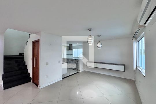 Sala de apartamento à venda com 3 quartos, 270m² em Vargem Grande, Rio de Janeiro