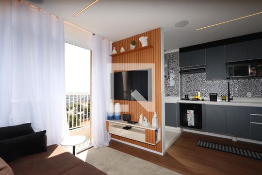 Sala de apartamento à venda com 2 quartos, 37m² em Vila Virginia, São Paulo