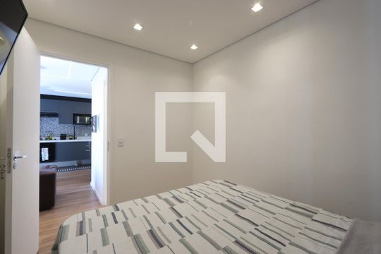 Quarto 1 de apartamento à venda com 2 quartos, 37m² em Vila Virginia, São Paulo