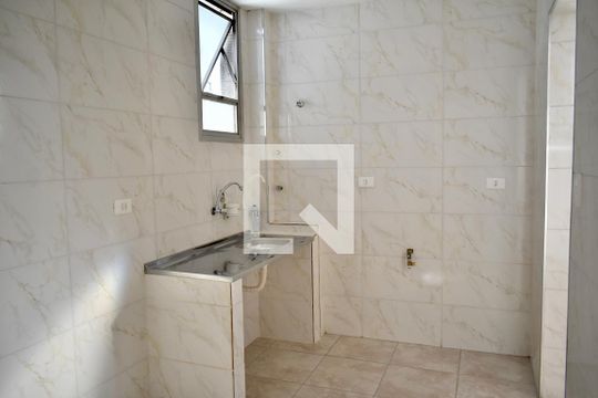 Cozinha de apartamento à venda com 2 quartos, 75m² em Vila Clementino, São Paulo