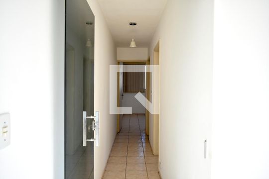 Corredor de apartamento à venda com 2 quartos, 75m² em Vila Clementino, São Paulo