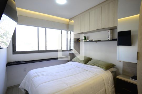 Kitnet/Studio à venda com 1 quarto, 28m² em Vila Dom Pedro I, São Paulo