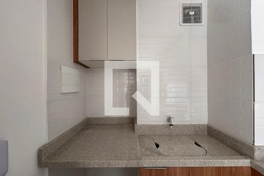 Área de Serviço de apartamento para alugar com 2 quartos, 35m² em Vila Barreto, São Paulo