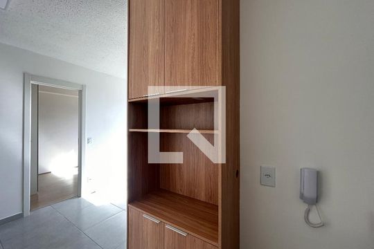Cozinha de apartamento para alugar com 2 quartos, 35m² em Vila Barreto, São Paulo
