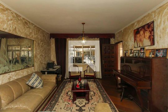 Sala de casa à venda com 3 quartos, 240m² em Vila Ema, São Paulo
