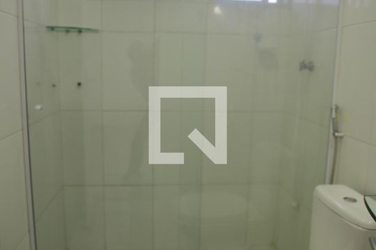 Banheiro de apartamento para alugar com 1 quarto, 47m² em Vila Marchi, São Bernardo do Campo
