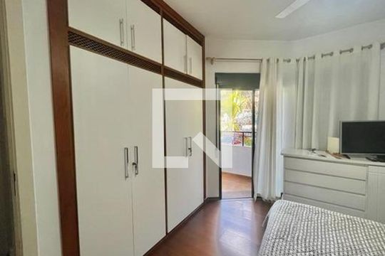 Apartamento à venda com 3 quartos, 156m² em Perdizes, São Paulo