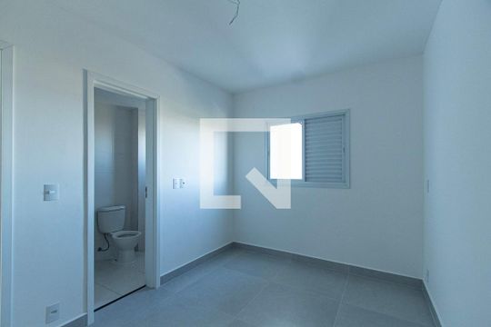 Suíte de apartamento para alugar com 3 quartos, 78m² em Jardim Portal da Colina, Sorocaba