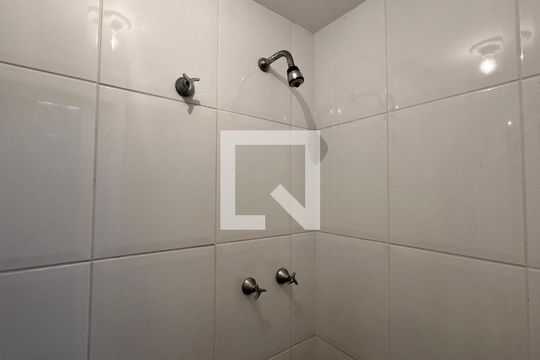 Banheiro de serviço de apartamento à venda com 5 quartos, 326m² em Recreio dos Bandeirantes, Rio de Janeiro