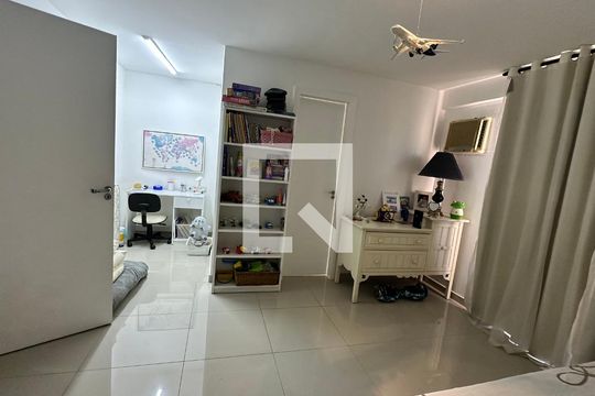 Suíte 1 de apartamento à venda com 5 quartos, 326m² em Recreio dos Bandeirantes, Rio de Janeiro