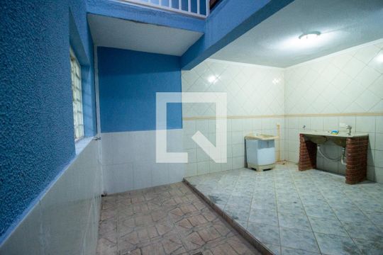 Área de Serviço de kitnet/studio para alugar com 1 quarto, 80m² em Jardim Botucatu, Sorocaba