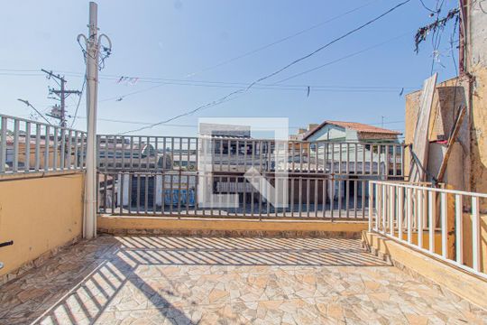 Área comum de casa à venda com 4 quartos, 120m² em Vila Ré, São Paulo