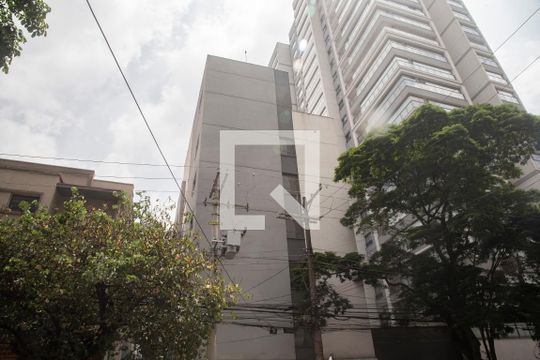 Fachada de kitnet/studio para alugar com 1 quarto, 21m² em Vila Clementino, São Paulo