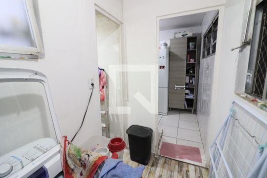 Área de Serviço de apartamento à venda com 3 quartos, 60m² em Aliança, Osasco