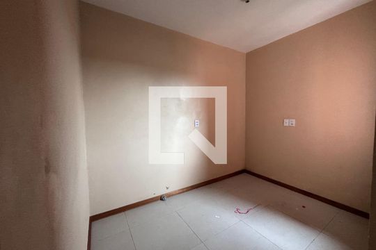 Quarto 2 de apartamento para alugar com 2 quartos, 48m² em Campina, São Leopoldo