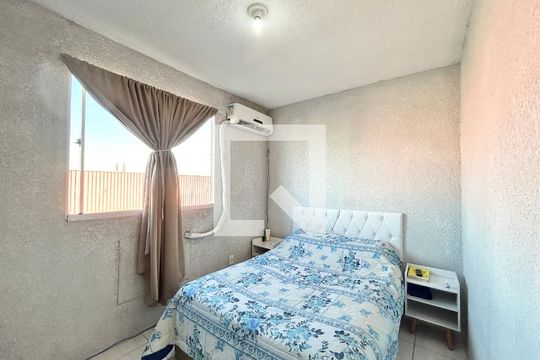 Quarto 1 de apartamento à venda com 2 quartos, 50m² em Santos Dumont, São Leopoldo