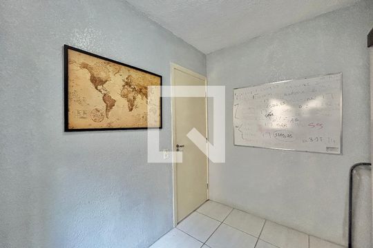 Quarto 2 de apartamento à venda com 2 quartos, 50m² em Santos Dumont, São Leopoldo