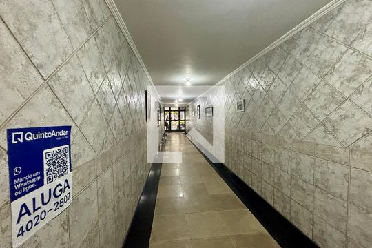 Placa de apartamento para alugar com 1 quarto, 27m² em Copacabana, Rio de Janeiro