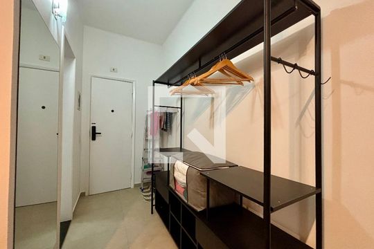 Sala/quarto de apartamento para alugar com 1 quarto, 27m² em Copacabana, Rio de Janeiro