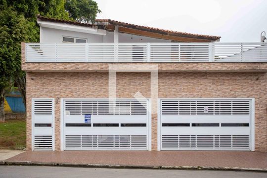 Fachada de casa à venda com 4 quartos, 272m² em Parque Neide, São Bernardo do Campo