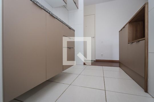 Cozinha de apartamento para alugar com 2 quartos, 54m² em Vila Andrade, São Paulo