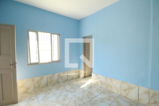 Sala de casa de condomínio para alugar com 2 quartos, 49m² em Taquara, Rio de Janeiro