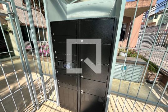 Box de apartamento para alugar com 2 quartos, 61m² em Água Fria, São Paulo