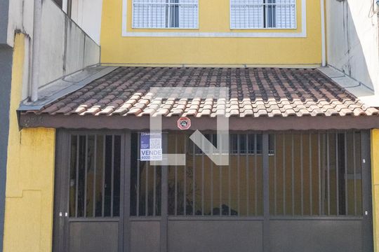 Placa de casa à venda com 3 quartos, 100m² em Parque Paineiras, São Paulo