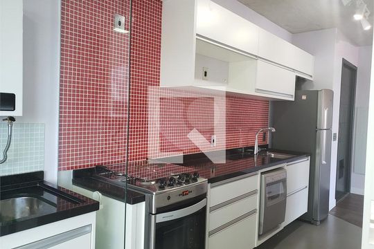 Apartamento à venda com 1 quarto, 70m² em Santo Amaro, São Paulo