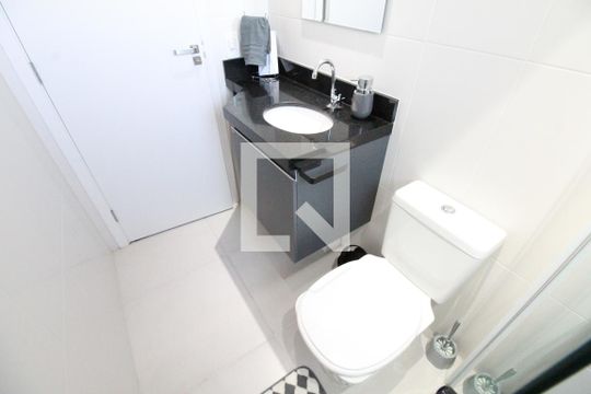 Banheiro da Suíte de apartamento para alugar com 2 quartos, 68m² em Jardim Augusta, São José dos Campos