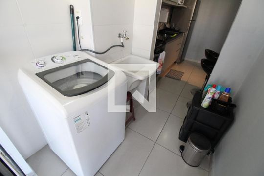 Área de Serviço de apartamento para alugar com 2 quartos, 68m² em Jardim Augusta, São José dos Campos