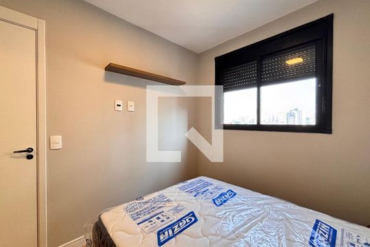 Quarto de apartamento para alugar com 1 quarto, 26m² em Vila Olímpia, São Paulo