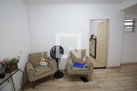 Edícula -Sala de casa à venda com 4 quartos, 392m² em Jardim Primeiro de Maio (chacara Fazendinha), Osasco