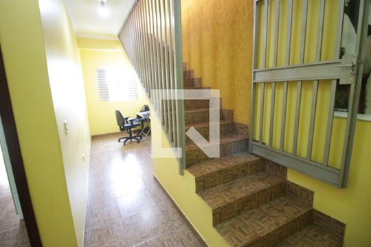 Escritório de casa à venda com 4 quartos, 392m² em Jardim Primeiro de Maio (chacara Fazendinha), Osasco