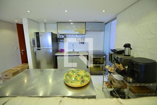 Cozinha de apartamento para alugar com 3 quartos, 100m² em Setor Bueno, Goiânia