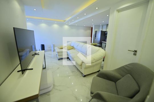 Apartamento para alugar com 3 quartos, 100m² em Setor Bueno, Goiânia