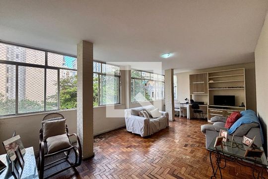 Apartamento à venda com 3 quartos, 170m² em Copacabana, Rio de Janeiro