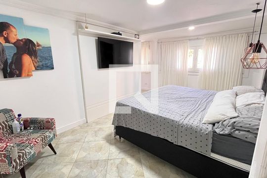 Suite 1 de casa de condomínio à venda com 5 quartos, 366m² em Recreio dos Bandeirantes, Rio de Janeiro