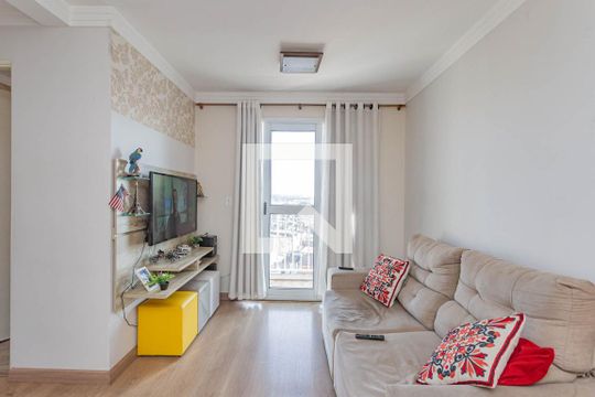 Sala de apartamento à venda com 2 quartos, 50m² em Taboão, São Paulo
