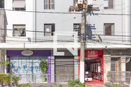 Fachada de apartamento à venda com 2 quartos, 66m² em Perdizes, São Paulo