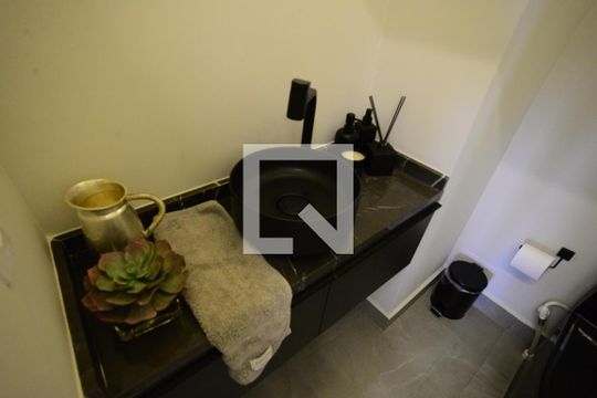 Lavabo de apartamento para alugar com 3 quartos, 105m² em Vila Mariana, São Paulo