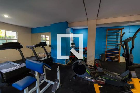 Área comum de casa à venda com 3 quartos, 63m² em Vila Talarico, São Paulo