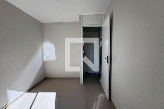 Quarto 2 de apartamento para alugar com 2 quartos, 61m² em São Miguel, São Leopoldo