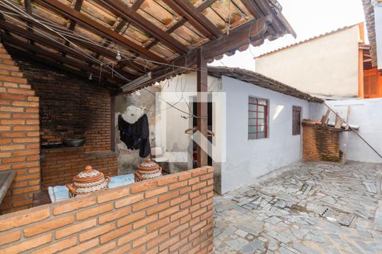 Espaço Gourmet de casa à venda com 3 quartos, 450m² em Caiçaras, Belo Horizonte