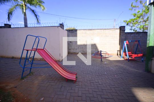 Área comum de apartamento para alugar com 2 quartos, 40m² em Setor Perim, Goiânia