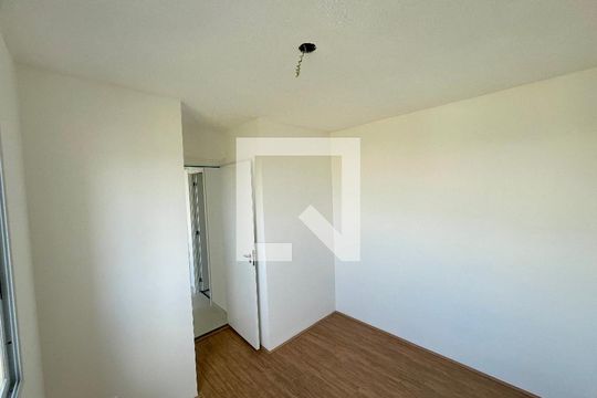 Quarto 2 de apartamento para alugar com 2 quartos, 32m² em Parque Novo Mundo, Guarulhos