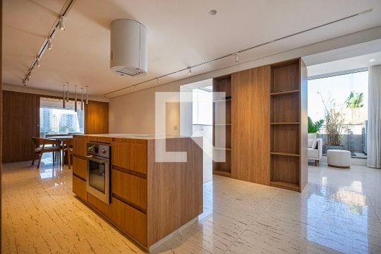 Sala/Cozinha de apartamento à venda com 1 quarto, 170m² em Pinheiros, São Paulo