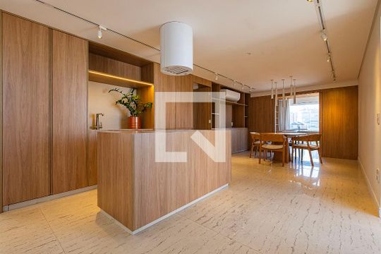 Sala/Cozinha de apartamento à venda com 1 quarto, 170m² em Pinheiros, São Paulo