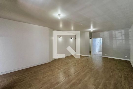 Casa à venda com 4 quartos, 212m² em Brooklin, São Paulo