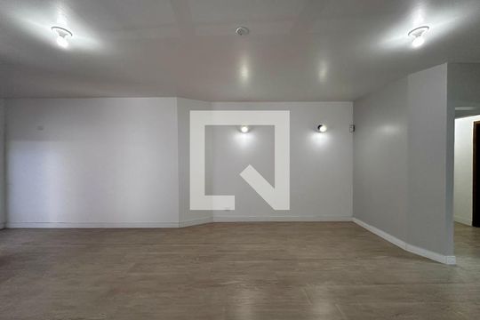 Sala de casa à venda com 4 quartos, 212m² em Brooklin, São Paulo